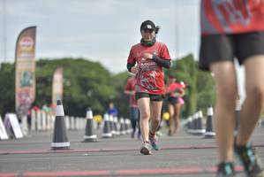 BIB: 0035
                            <button type="button" onclick="openModal(4923748)" class="btn btn-primary btn-sm float-right btn-popup" data-toggle="modal" data-target=".modal-high-quality">
                        <i class="fas fa-shopping-cart"></i> Add to Cart
                    </button>
                                            <button type="button" onclick="isThisMe(4923748, true)" class="btn btn-success btn-sm float-right btn-popup btn-isme hidden" data-toggle="tooltip" data-placement="bottom" title="นี่คือรูปของคุณใช่ไหม คลิกที่นี่เพื่อเอาเข้าอัลบั้ม">
                        <i class="fas fa-plus"></i> Add to album
                    </button>
                    <button type="button" onclick="isThisMe(4923748, false)" class="btn btn-warning btn-sm float-right btn-popup btn-isnotme hidden">
                        <i class="fas fa-ban"></i> Remove from album
                    </button>